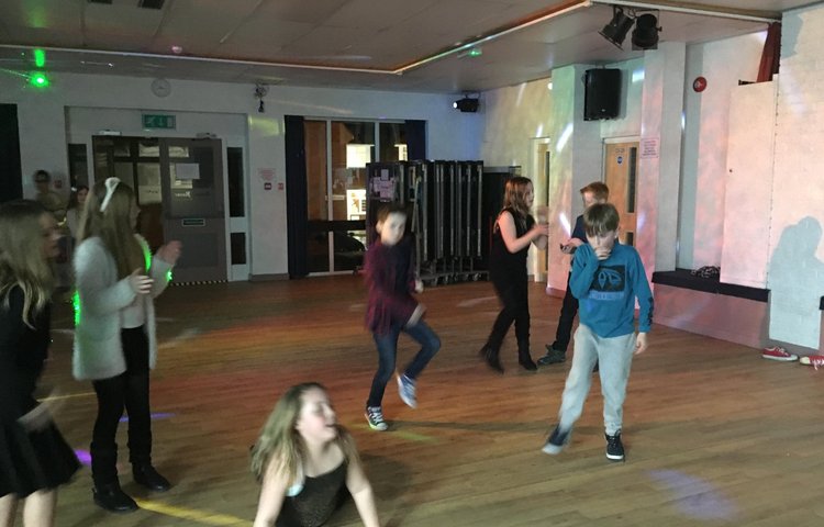 Image of Y5 At the disco